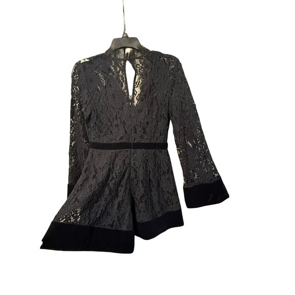 do+be v neck Lace Bell Sleeve Romper dress women black sz small - Picture 8 of 15